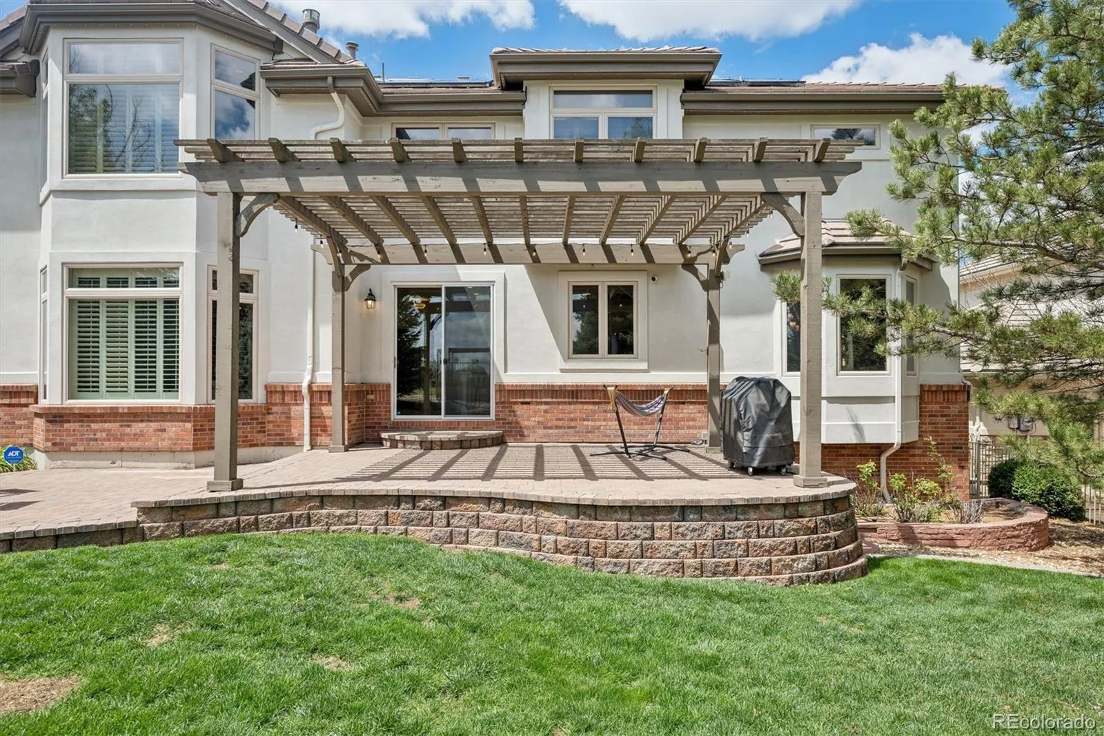 6924 S Picadilly Street Aurora CO 80016 MLS #REC3027895 05052026035344 1600 47
