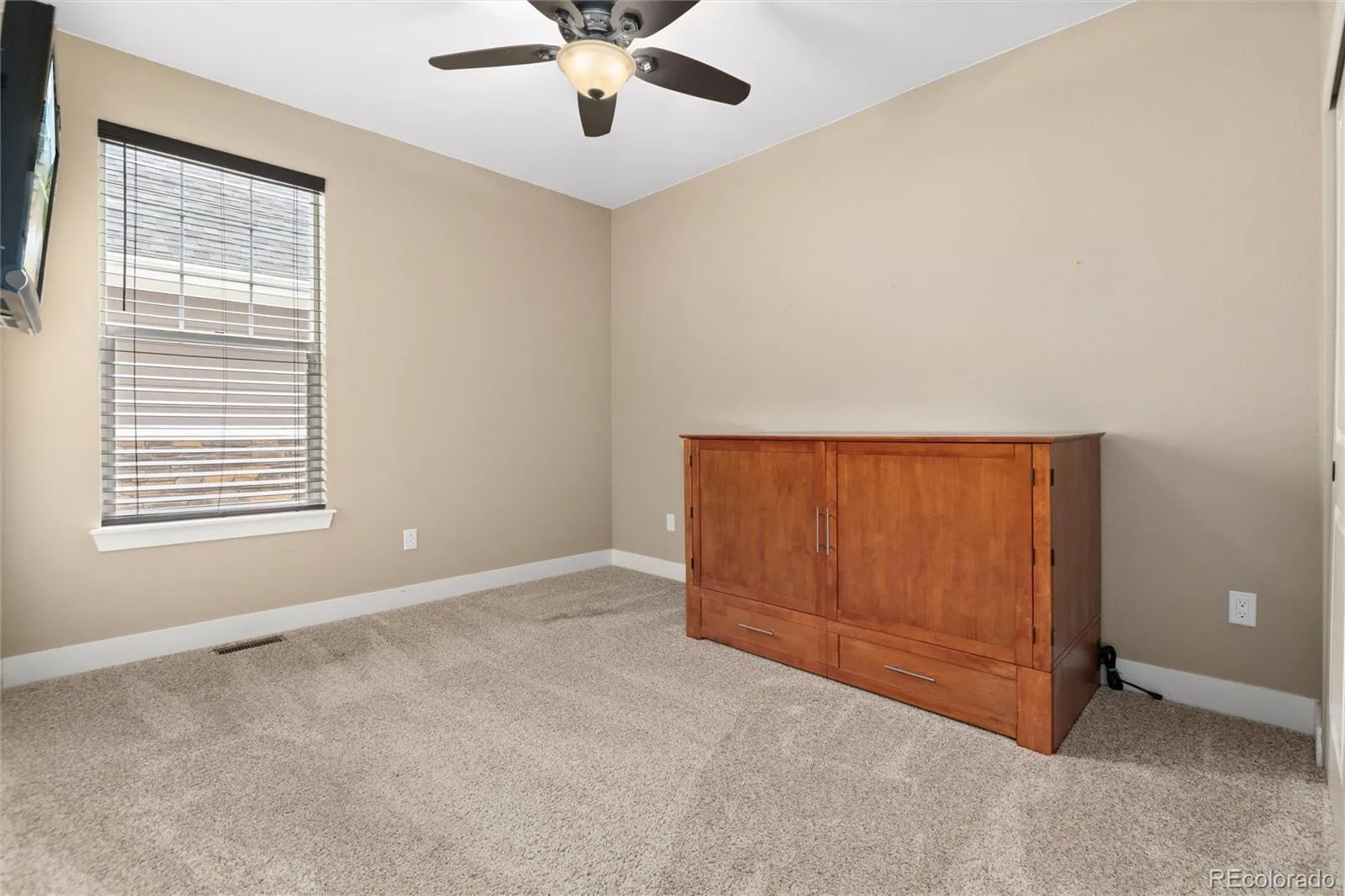 7978 S Elk Way Aurora CO 80016 MLS #REC3028720 05142026211147 1600 27