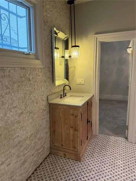 145 N Cherokee Street Denver CO 80223 MLS #REC3028906 06092026001419 800 10