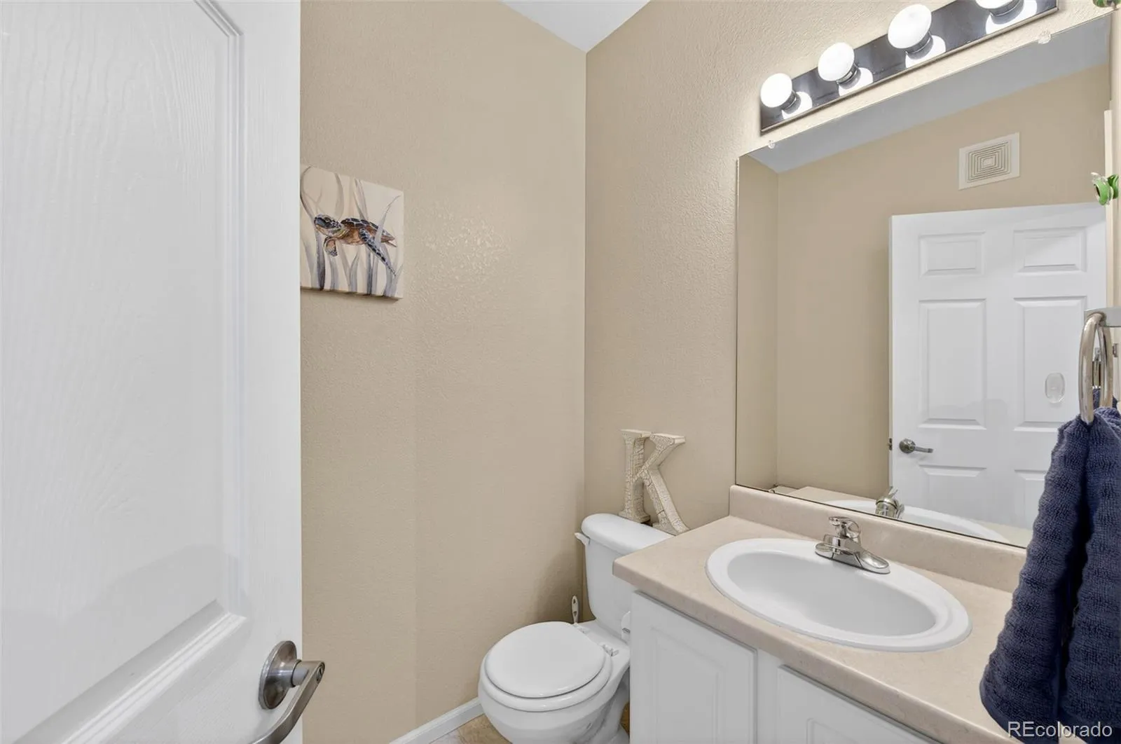 5255 Memphis Street #806 #8 Denver CO 80239 MLS #REC3030540 05272026023310 1600 15