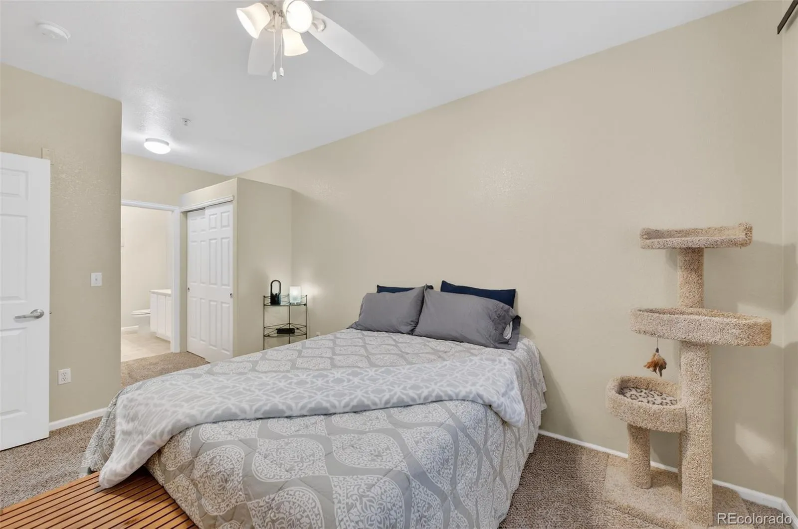 5255 Memphis Street #806 #8 Denver CO 80239 MLS #REC3030540 05272026023310 1600 17