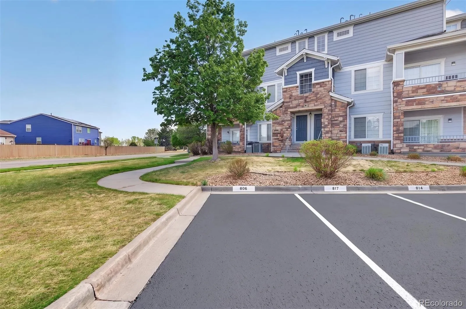 5255 Memphis Street #806 #8 Denver CO 80239 MLS #REC3030540 05272026023310 1600 21