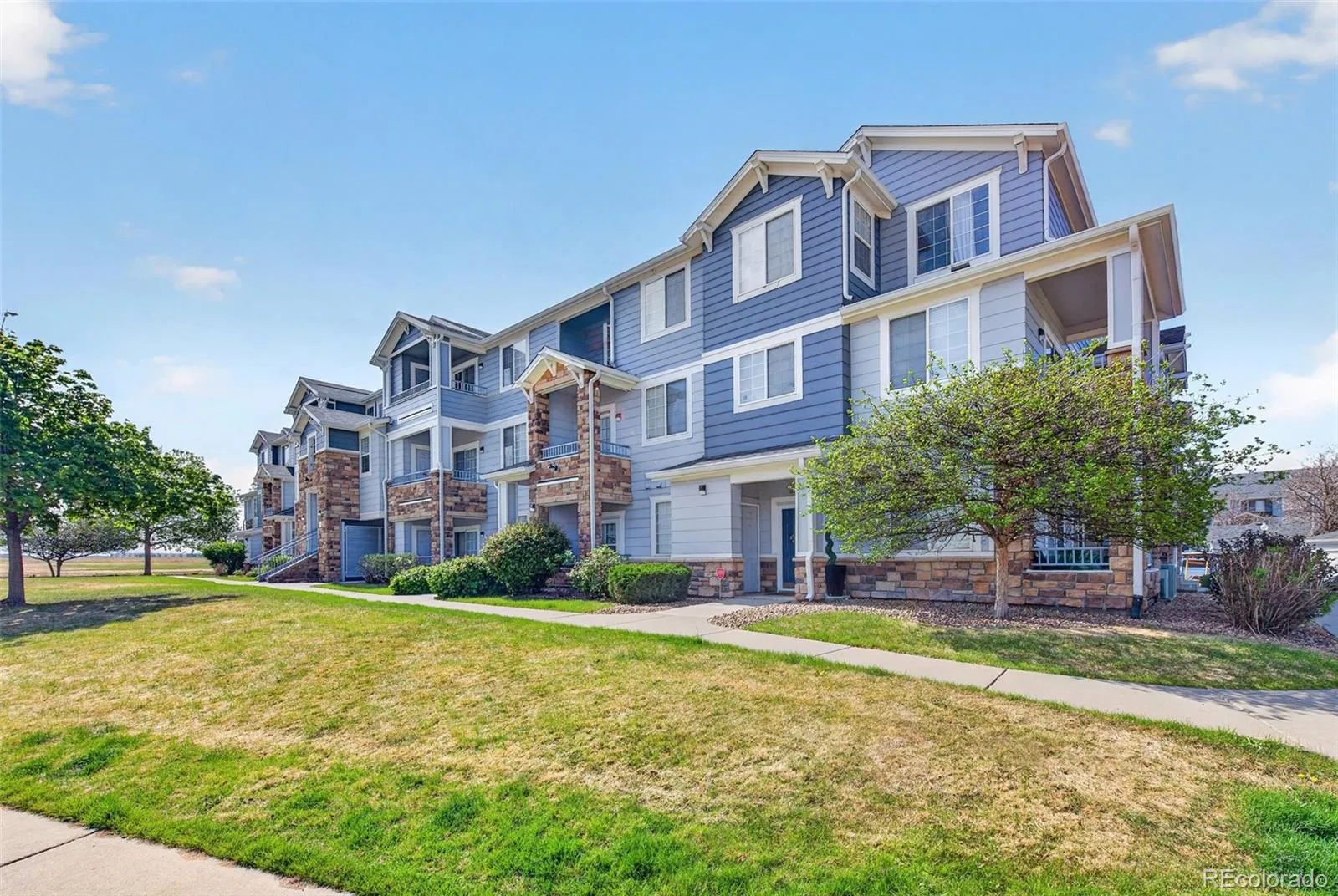 5255 Memphis Street #806 #8 Denver CO 80239 MLS #REC3030540 05272026023310 1600 22
