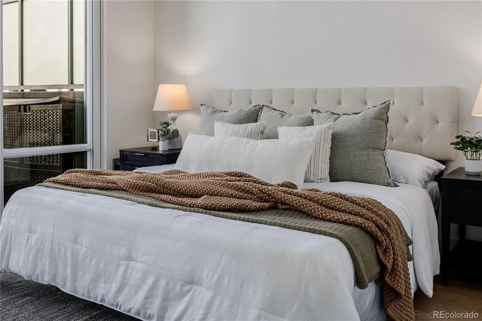 04192026155448 1600 24