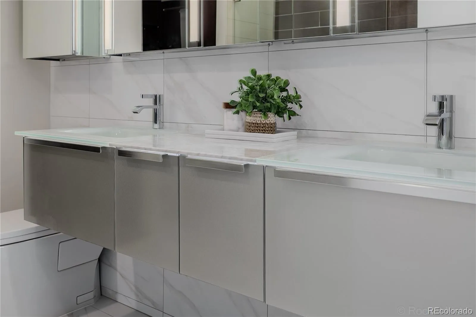 04192026155448 1600 27