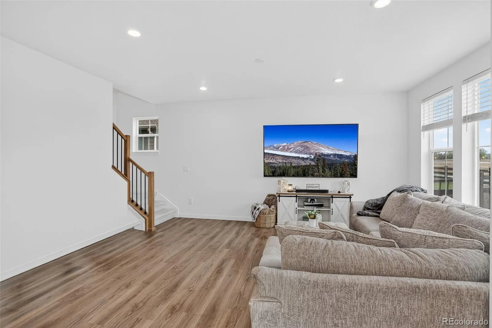 5761 Piney River Place Brighton CO 80601 | MLS #REC3033323 05072026235421 1600 13