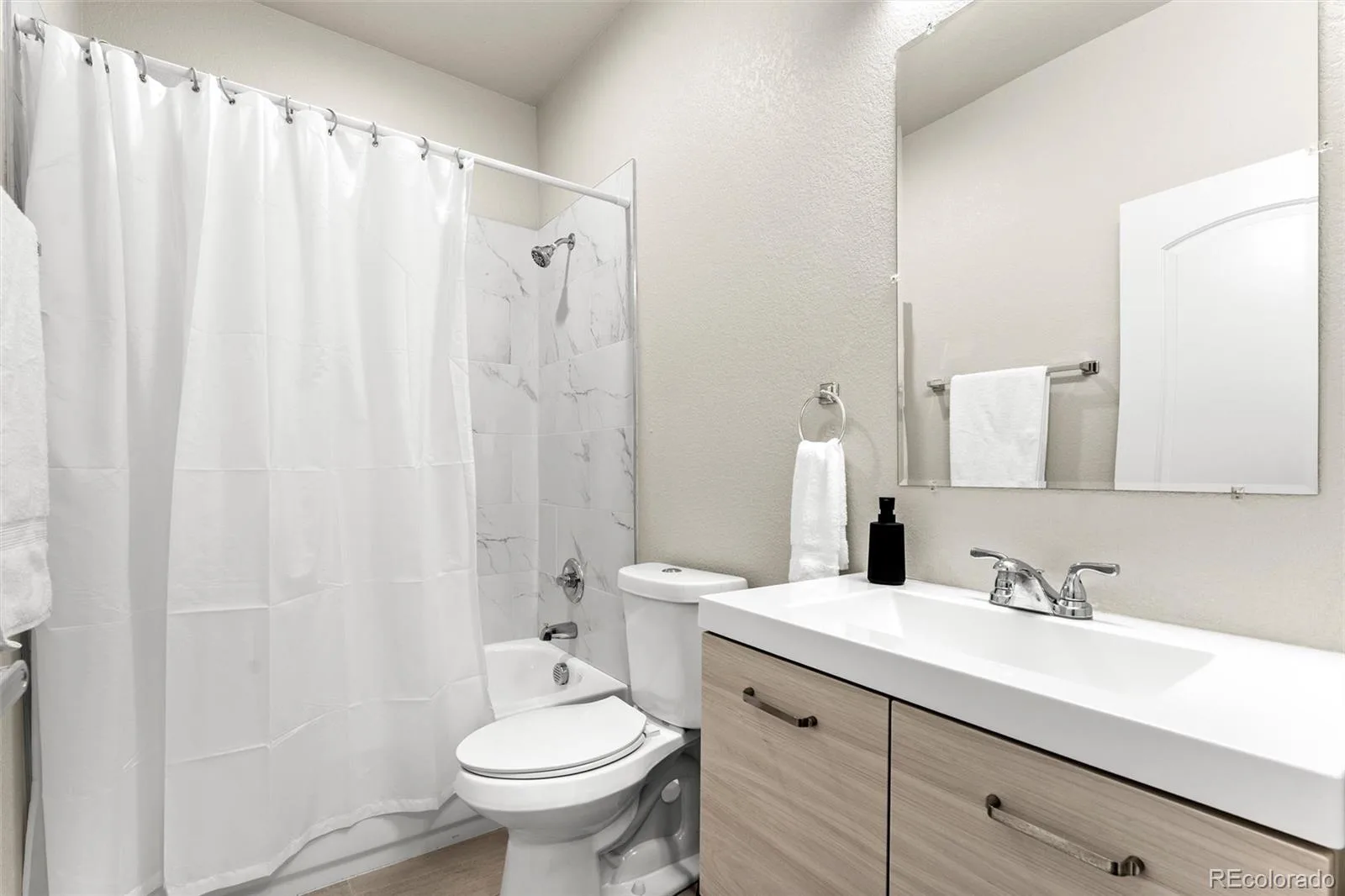 1401 W 85th Avenue #B303 Denver CO 80260 | MLS #REC3035533 08192026134557 1600 13