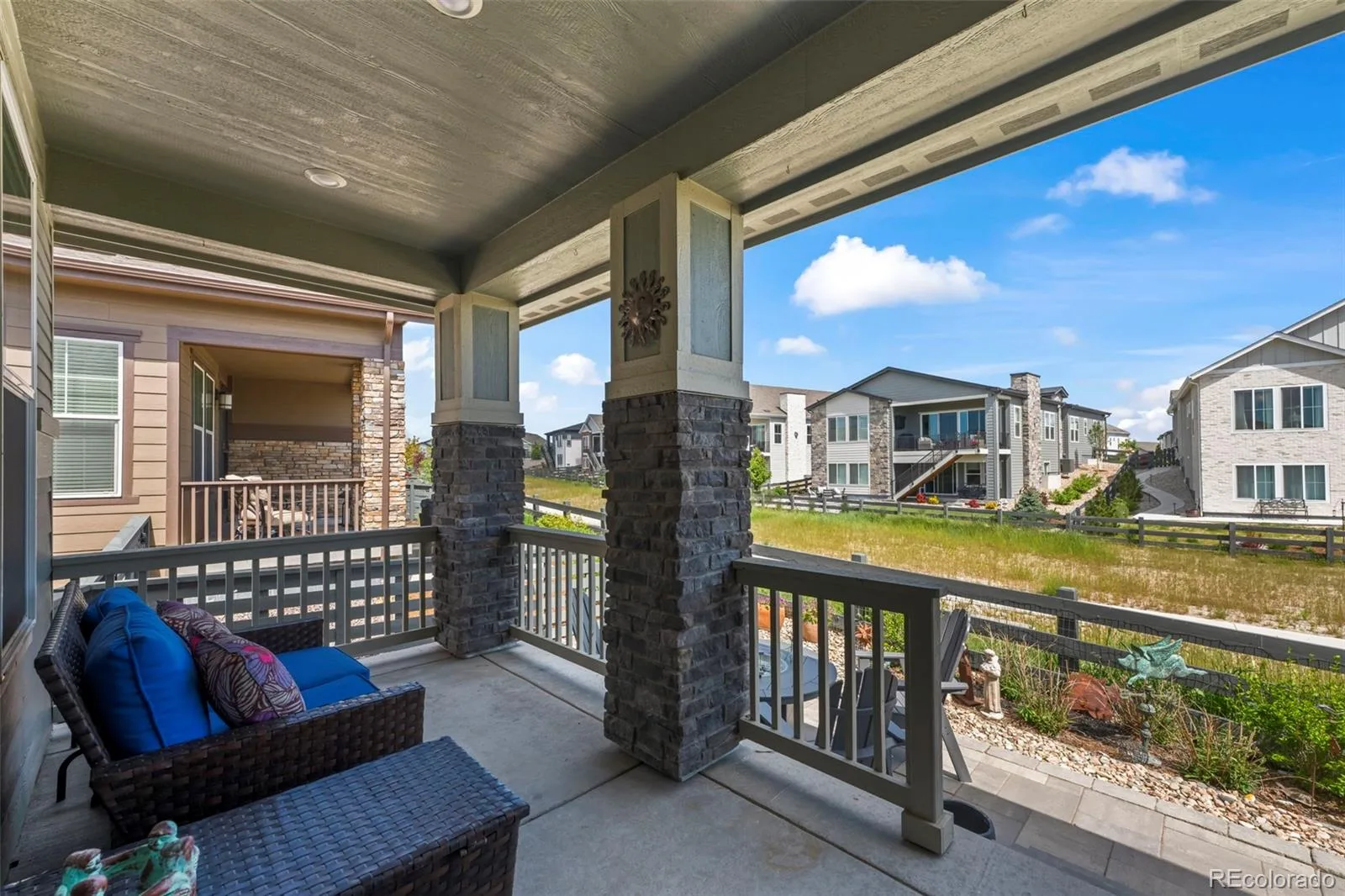 1915 Canyonpoint Lane Castle Pines CO 80108 MLS #REC3035540 06032026145710 1600 21
