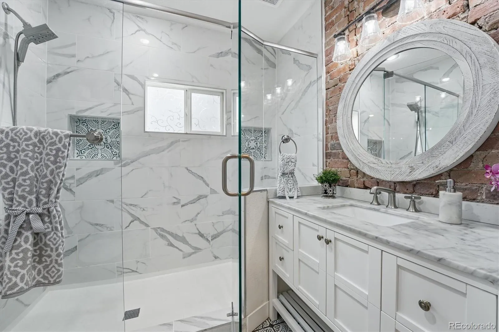 2073 S Logan Street Denver CO 80210 MLS #REC3038068 05202026000637 1600 29