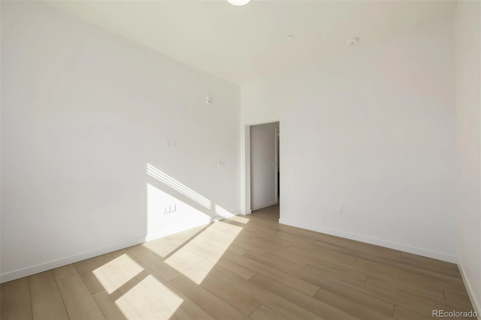 6153 N Ceylon Street #106 #3 Denver CO 80249 | MLS #REC3040473 07152026072803 1600 14