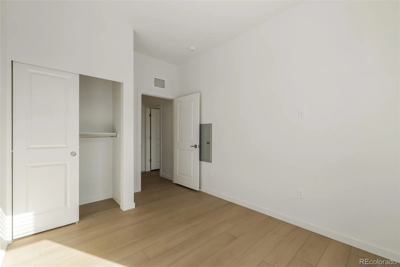 6153 N Ceylon Street #106 #3 Denver CO 80249 | MLS #REC3040473 07152026072803 1600 20