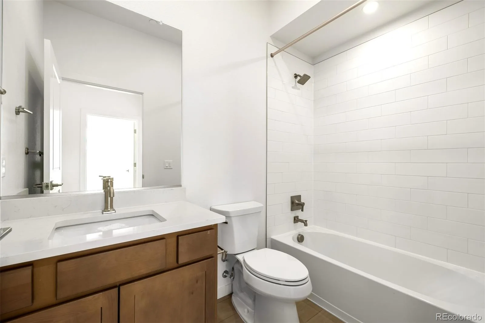 6153 N Ceylon Street #106 #3 Denver CO 80249 | MLS #REC3040473 07152026072803 1600 21
