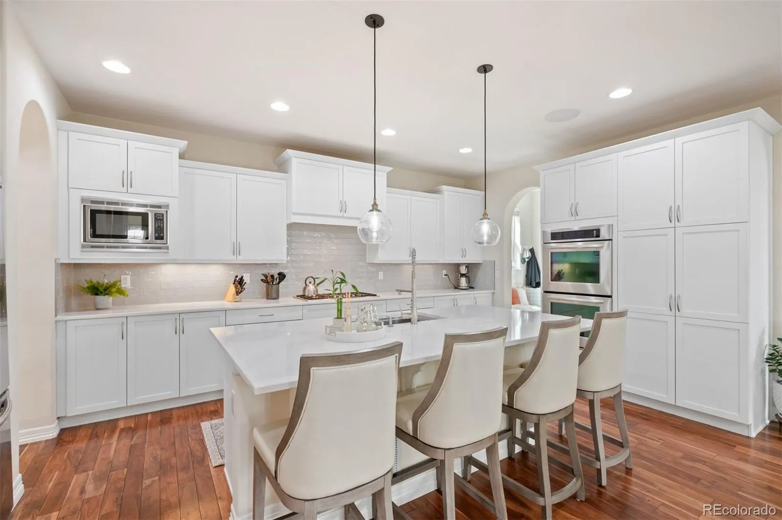 04162026173954 1600 10