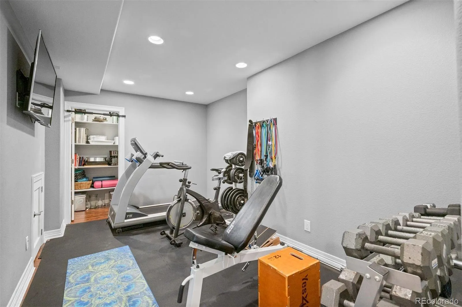 04162026173954 1600 42