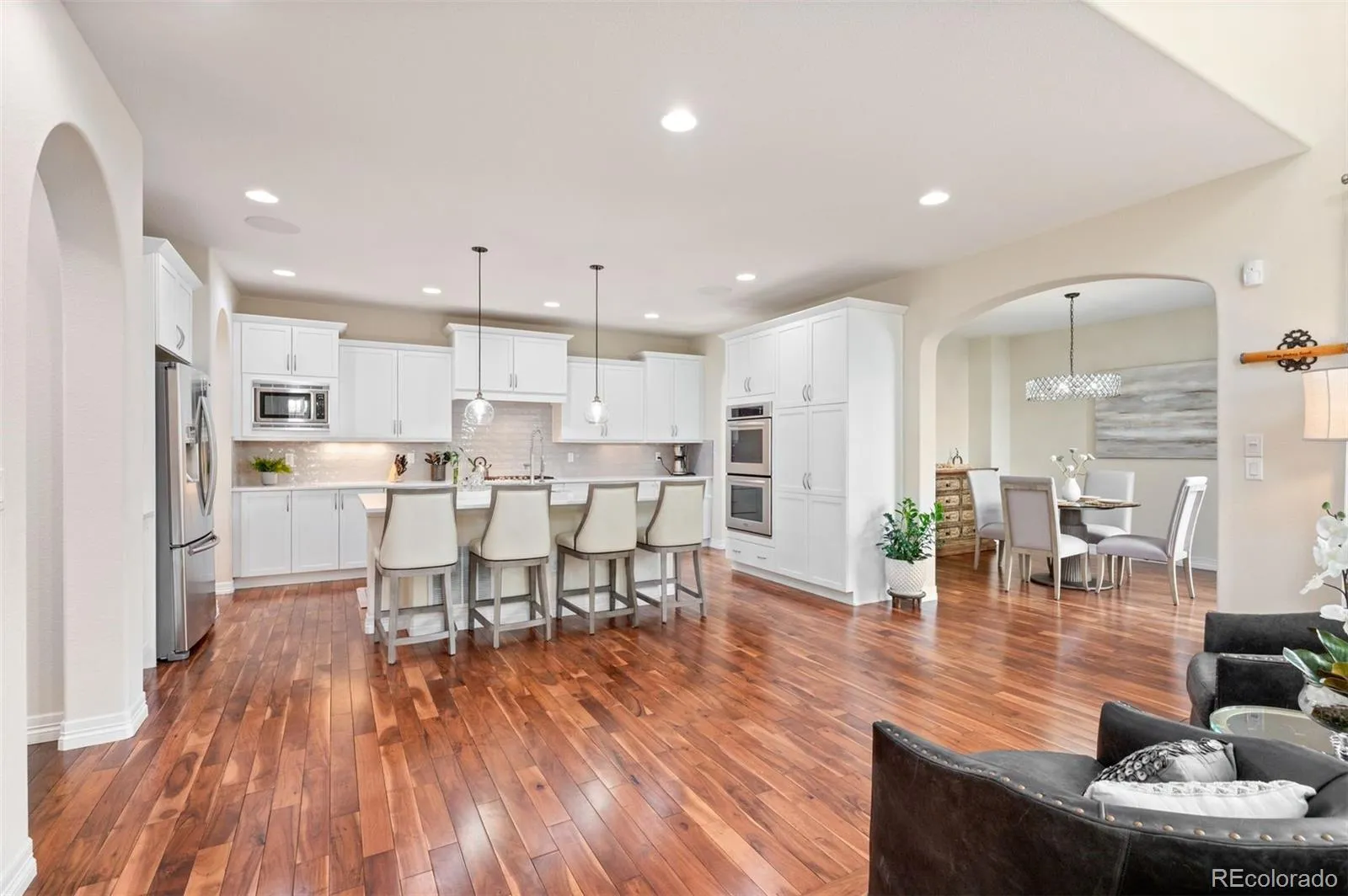 04162026173954 1600 8