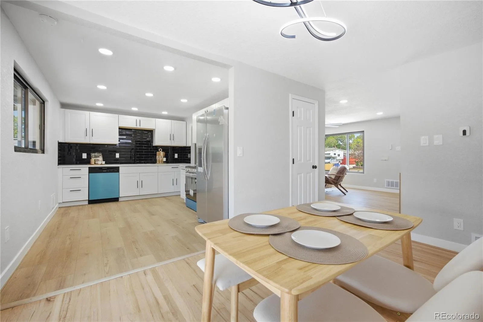 3049 Ursula Street Aurora CO 80011 | MLS #REC3043338 08092026003644 1600 8