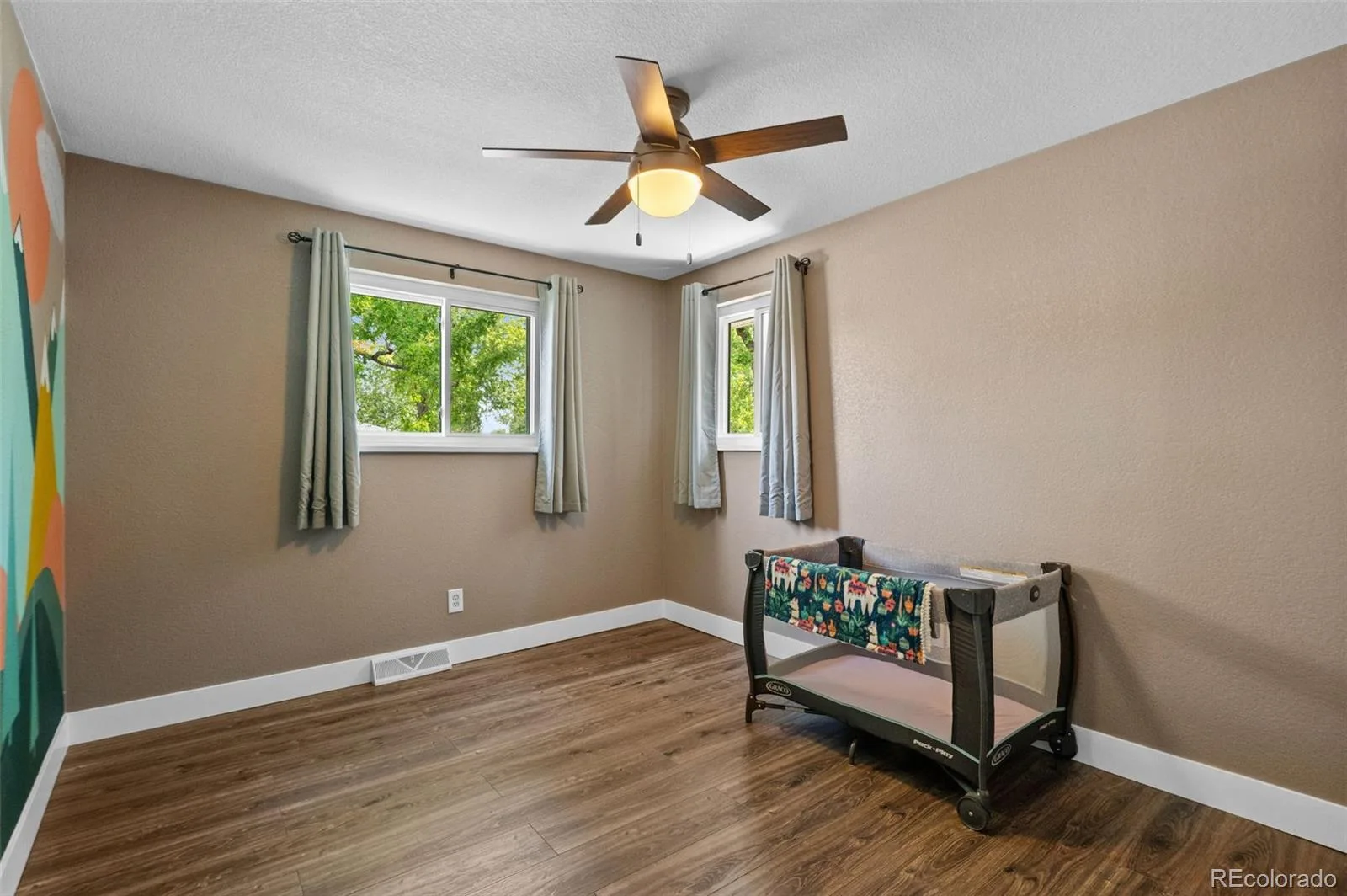 1435 S Zephyr Street Denver CO 80232 MLS #REC3044119 07052026225311 1600 20