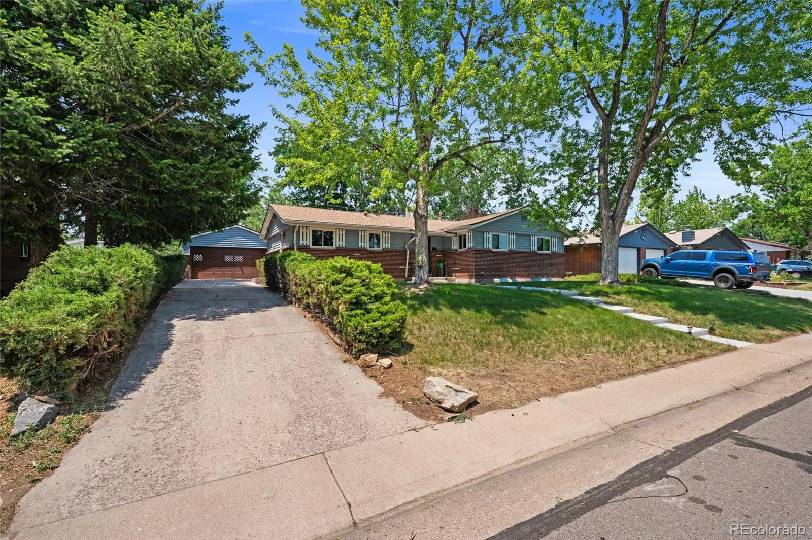 1435 S Zephyr Street Denver CO 80232 MLS #REC3044119 07052026225311 1600 31
