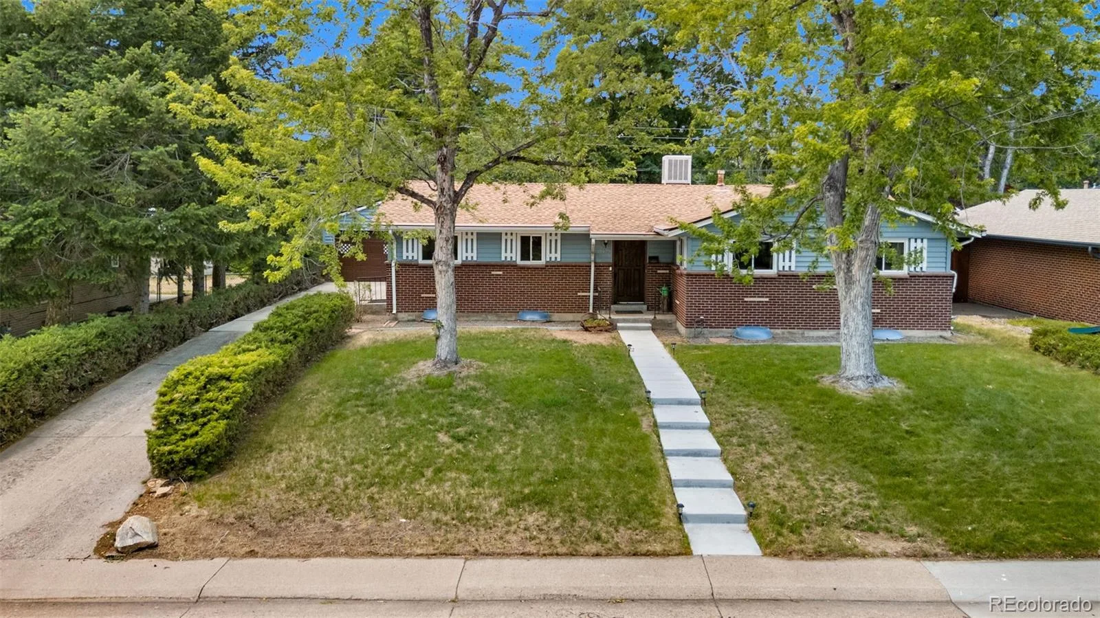 1435 S Zephyr Street Denver CO 80232 MLS #REC3044119 07052026225311 1600 39