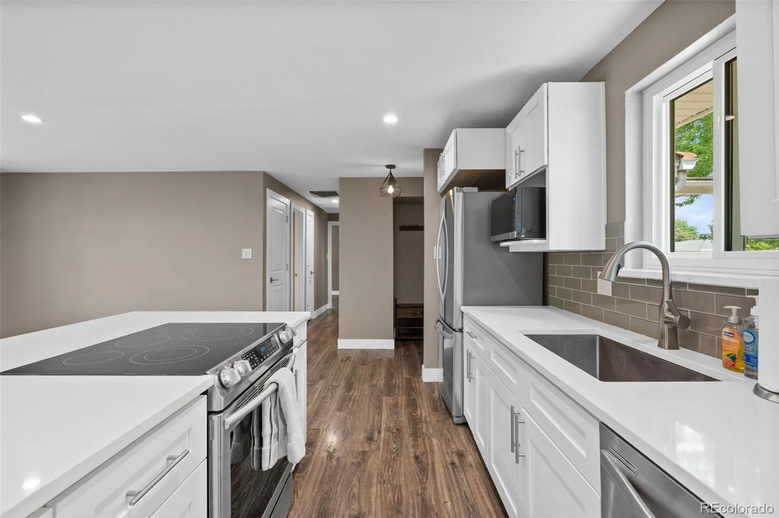 1435 S Zephyr Street Denver CO 80232 MLS #REC3044119 07052026225311 1600 7