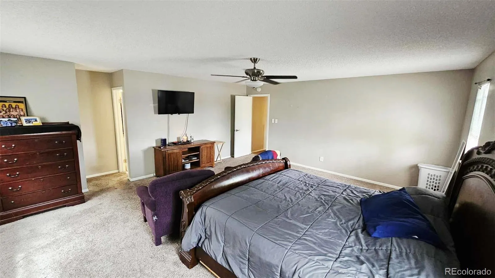1584 S Vaughn Circle Aurora CO 80012 MLS #REC3045449 05122026190132 1600 8