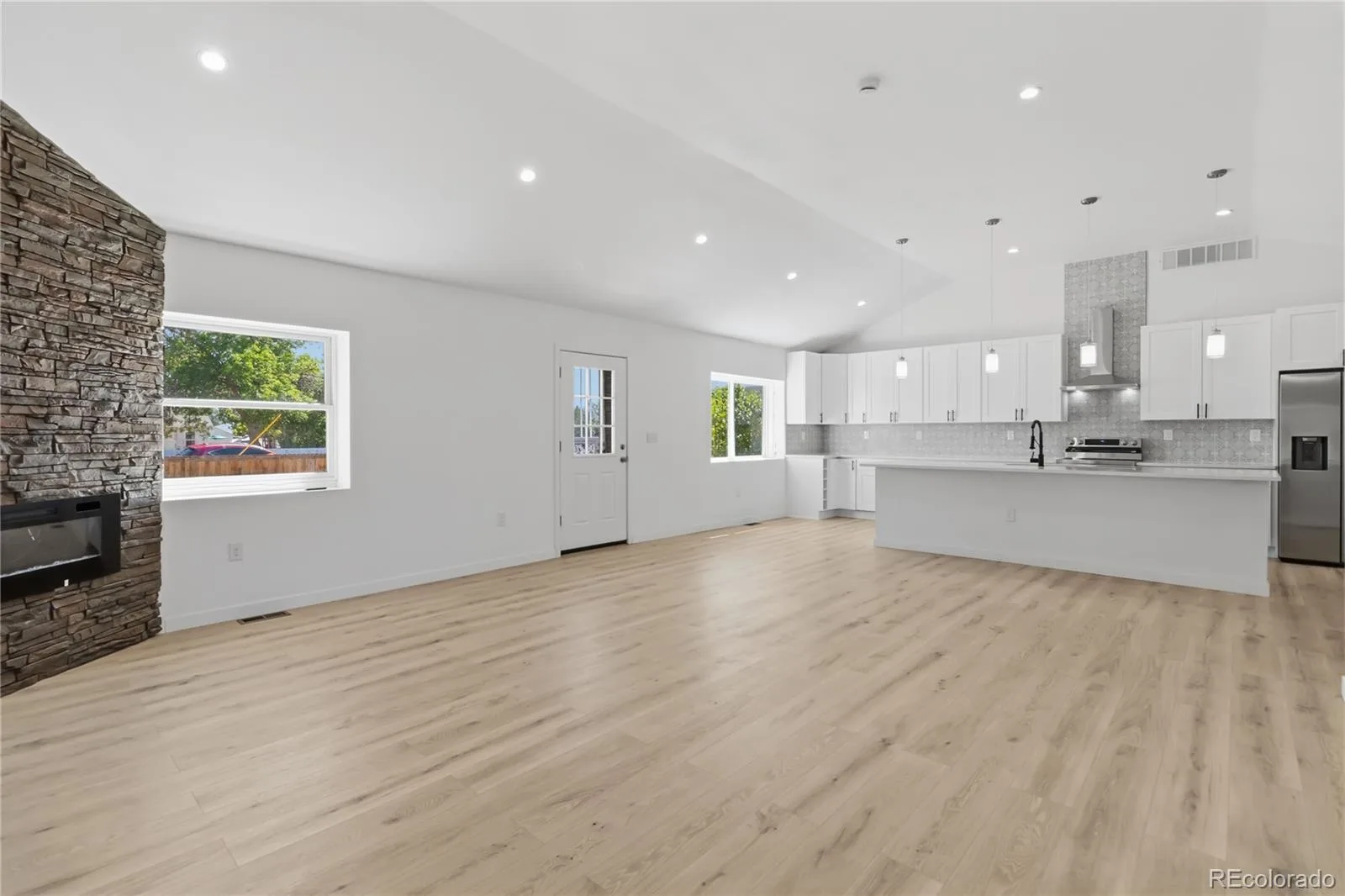 1235 S Irving Street Denver CO 80219 | MLS #REC3046149 09232026085602 1600 10