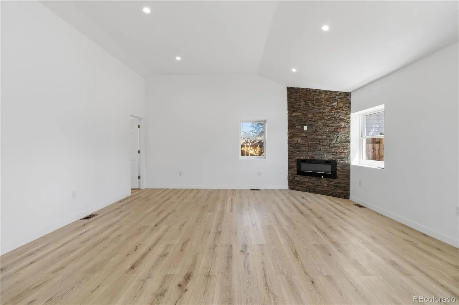 1235 S Irving Street Denver CO 80219 | MLS #REC3046149 09232026085602 1600 13