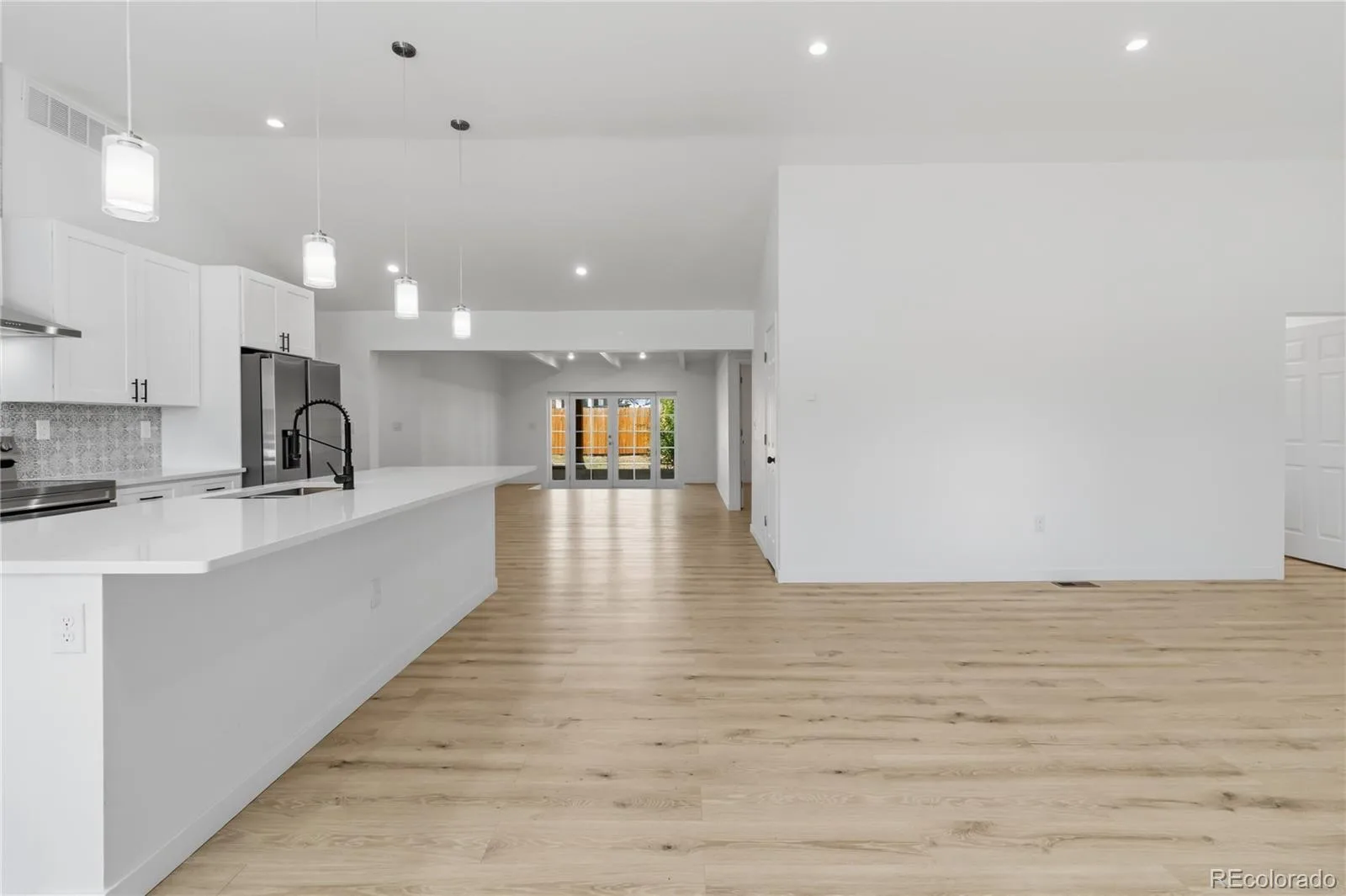 1235 S Irving Street Denver CO 80219 | MLS #REC3046149 09232026085602 1600 4