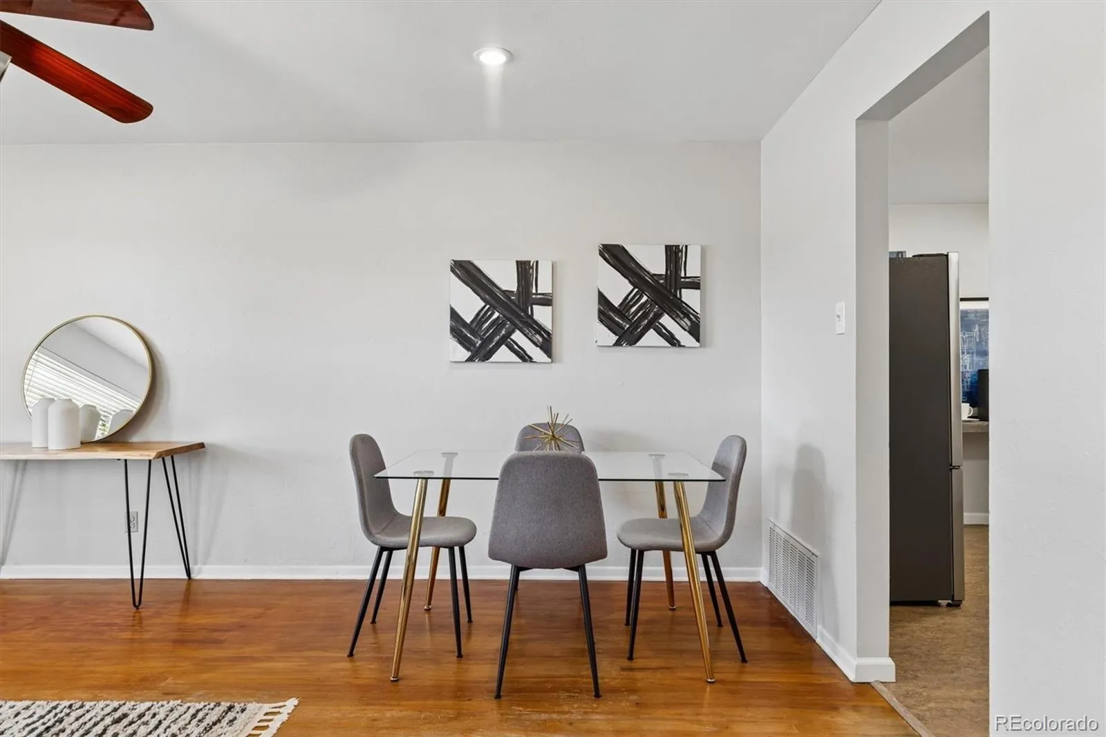 04162026200339 1600 3