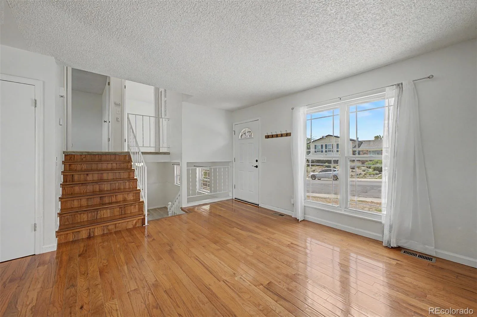 2723 E 96th Way Thornton CO 80229 | MLS #REC3048414 08112026153627 1600 3