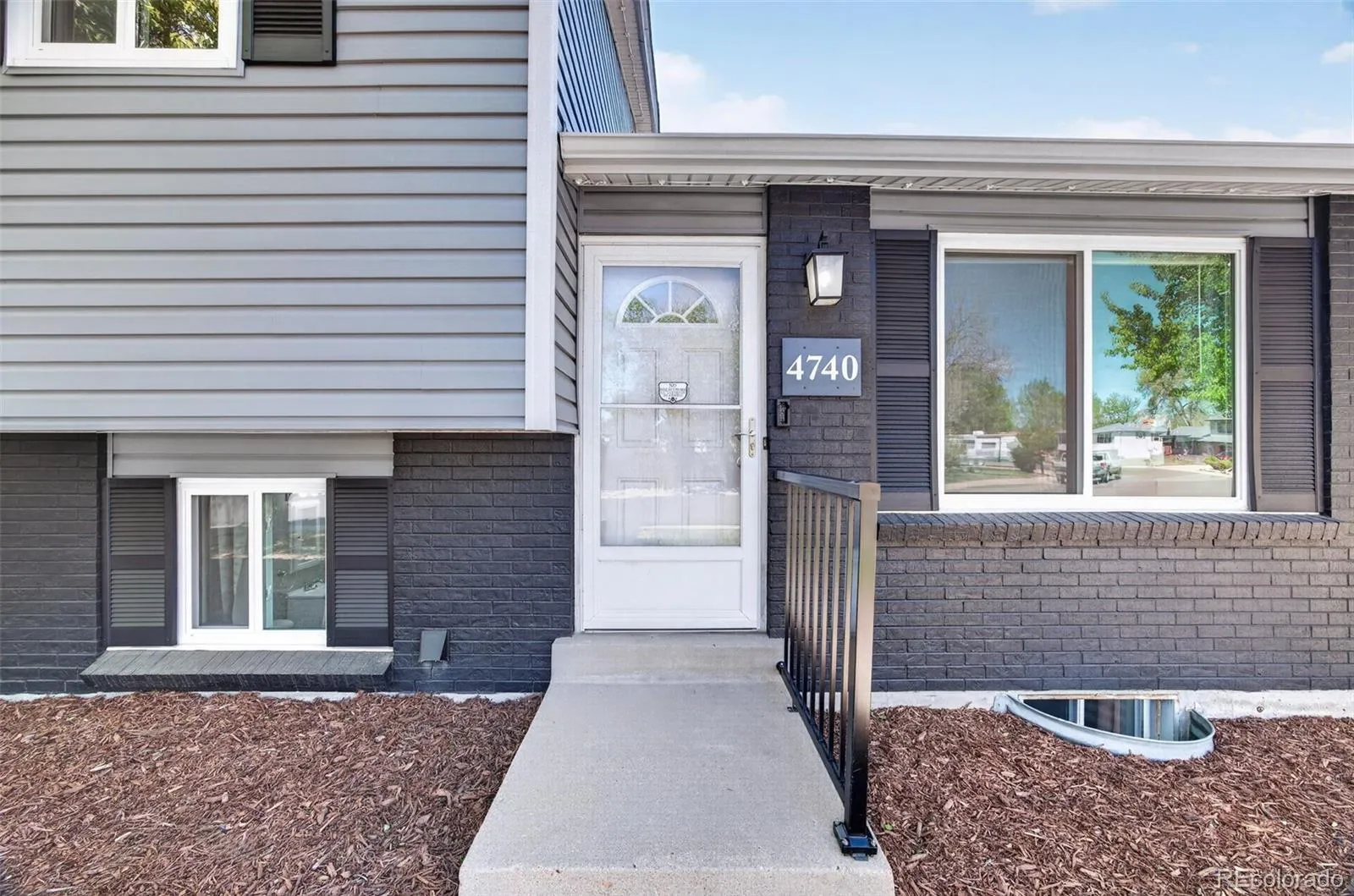 04162026015400 1600 2