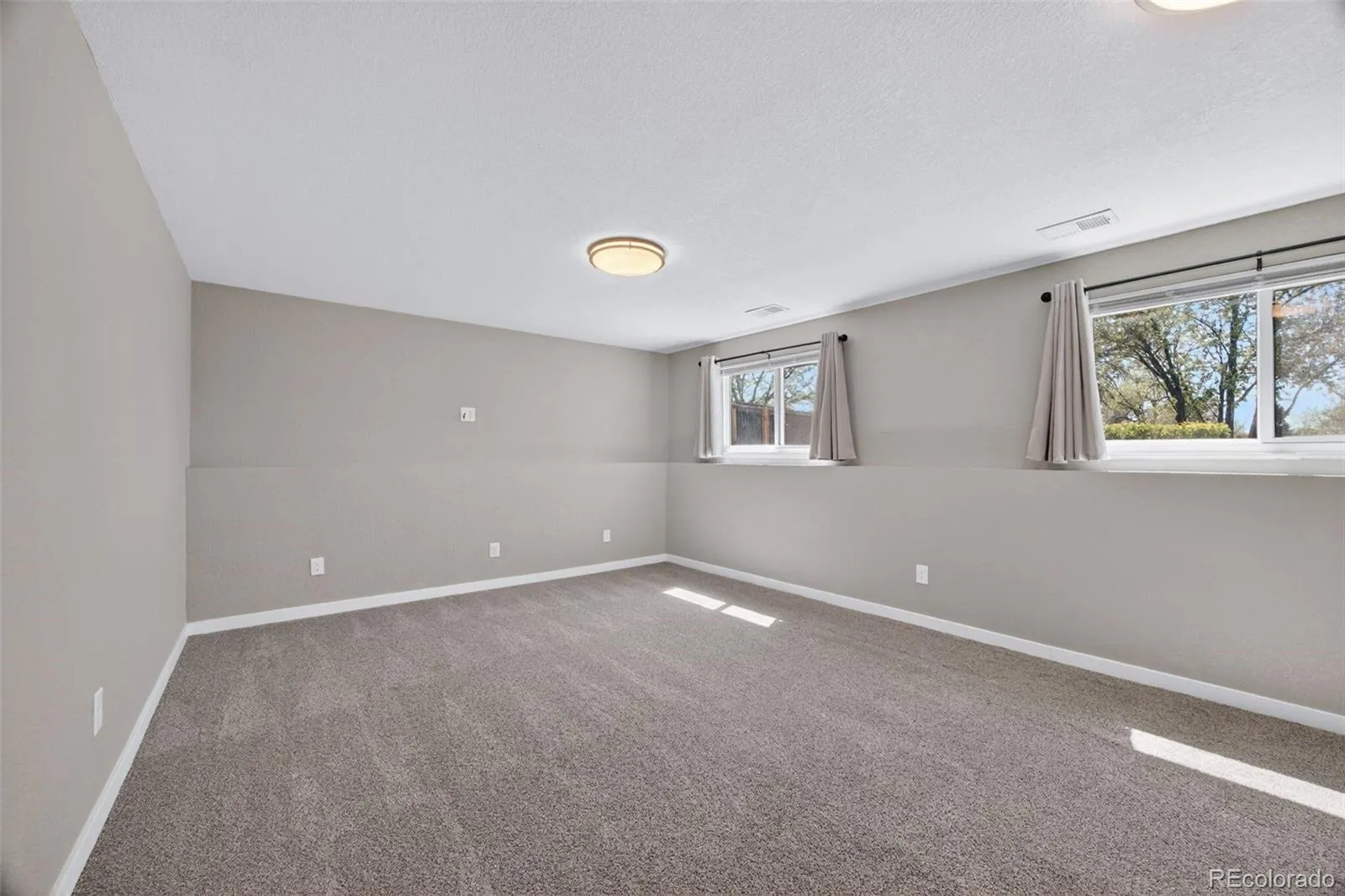 04162026015400 1600 23