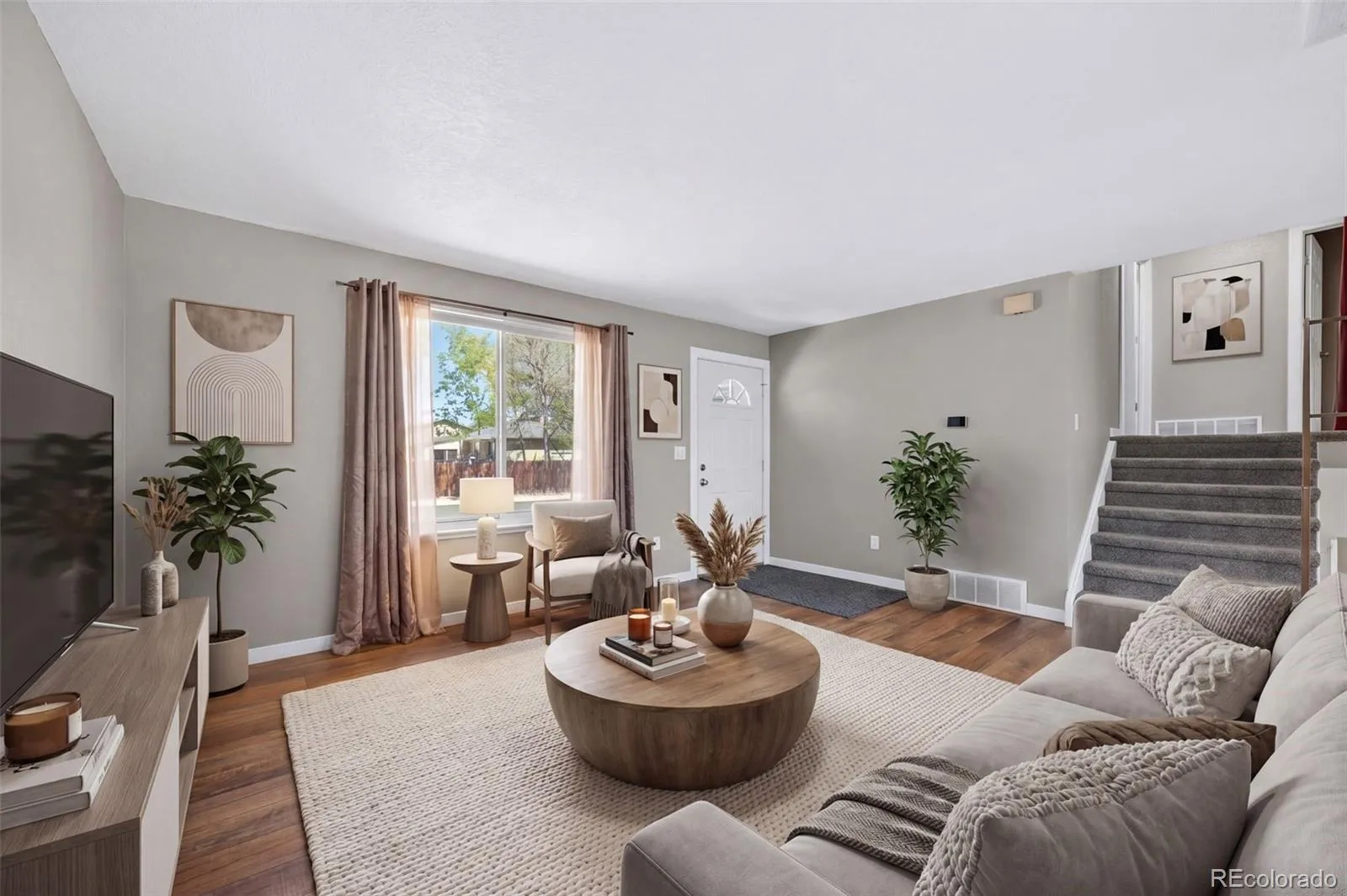 04162026015400 1600 3