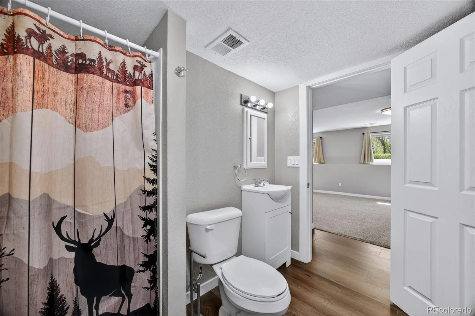 04162026015400 1600 30