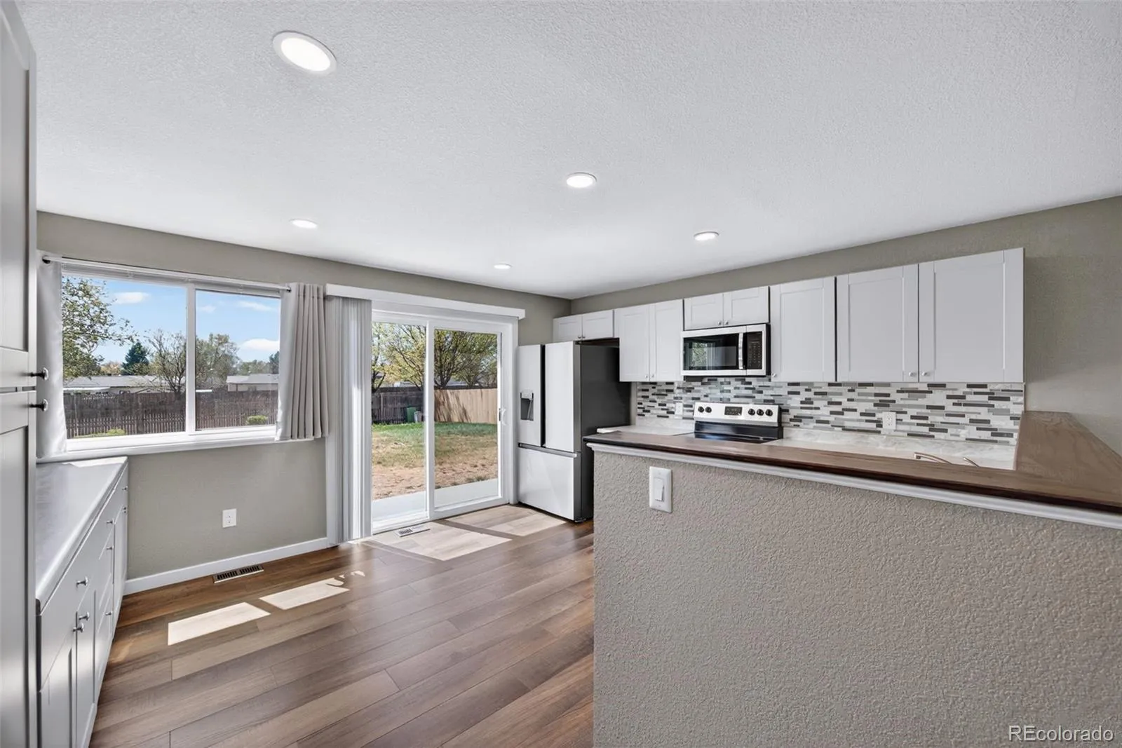 04162026015400 1600 8