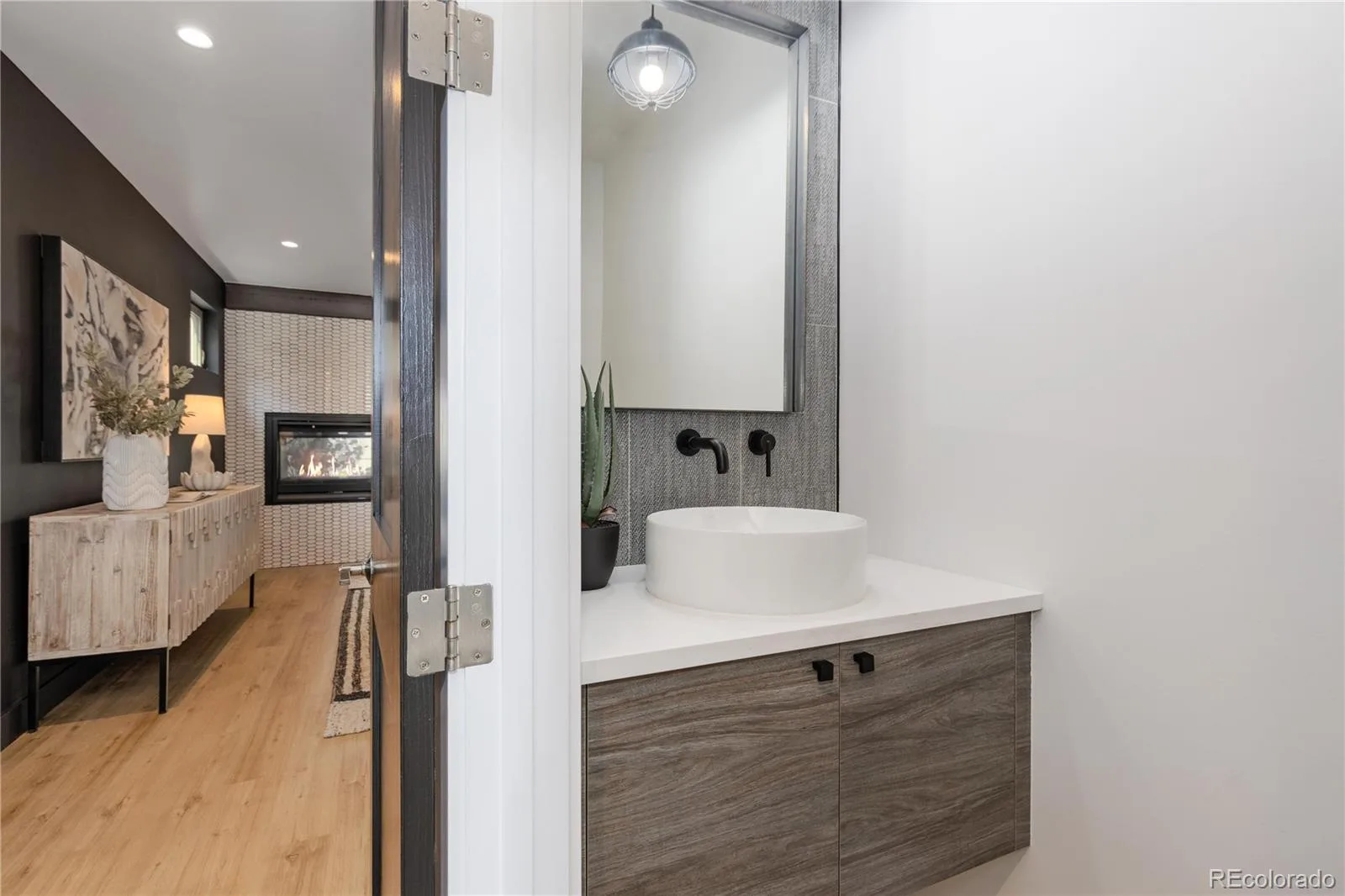 3855 Jason Street Denver CO 80211 | MLS #REC3049954 08222026011948 1600 8
