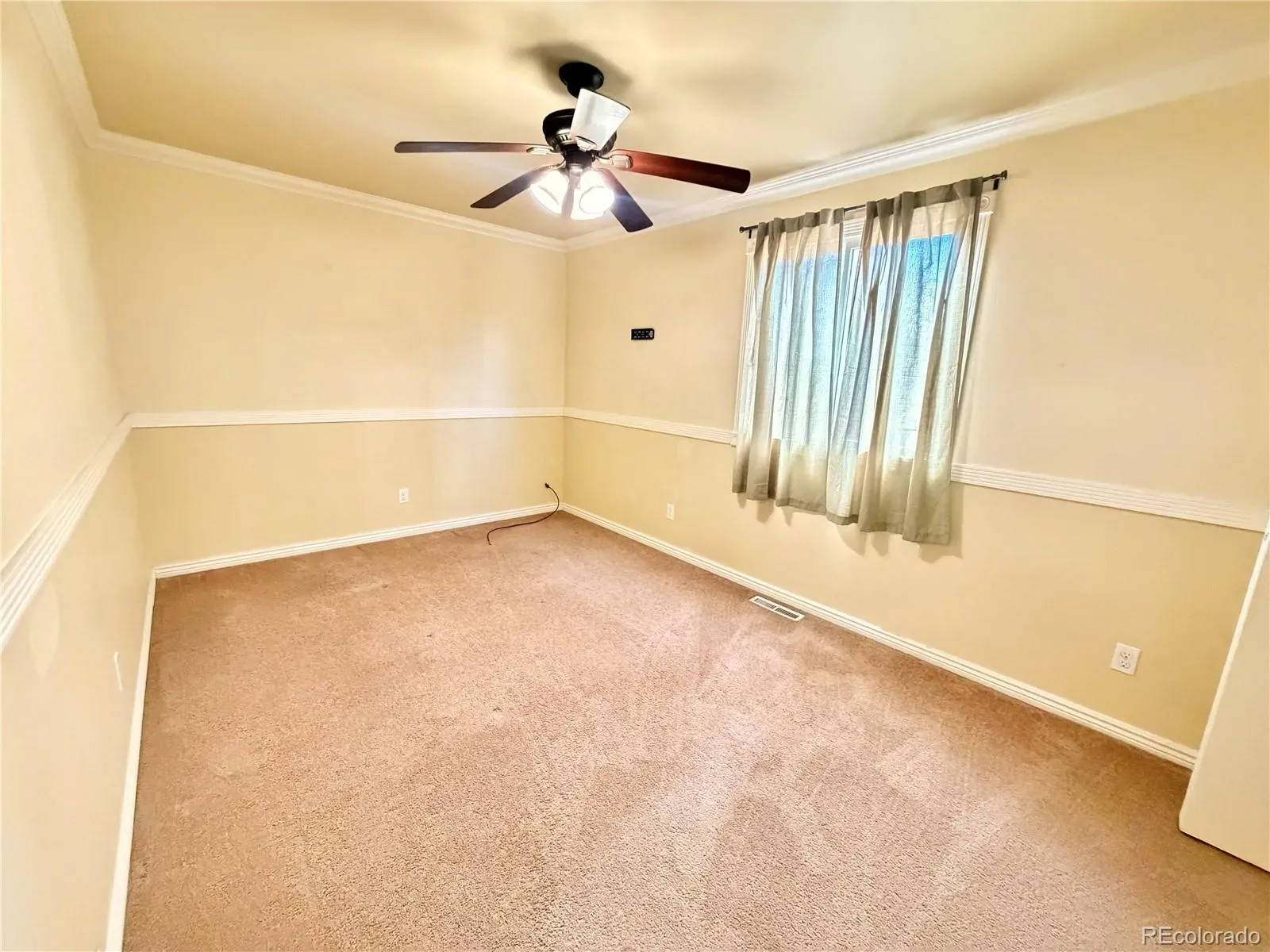 2803 Denver Avenue Longmont CO 80503 MLS #REC3050528 03142026212554 1600 7