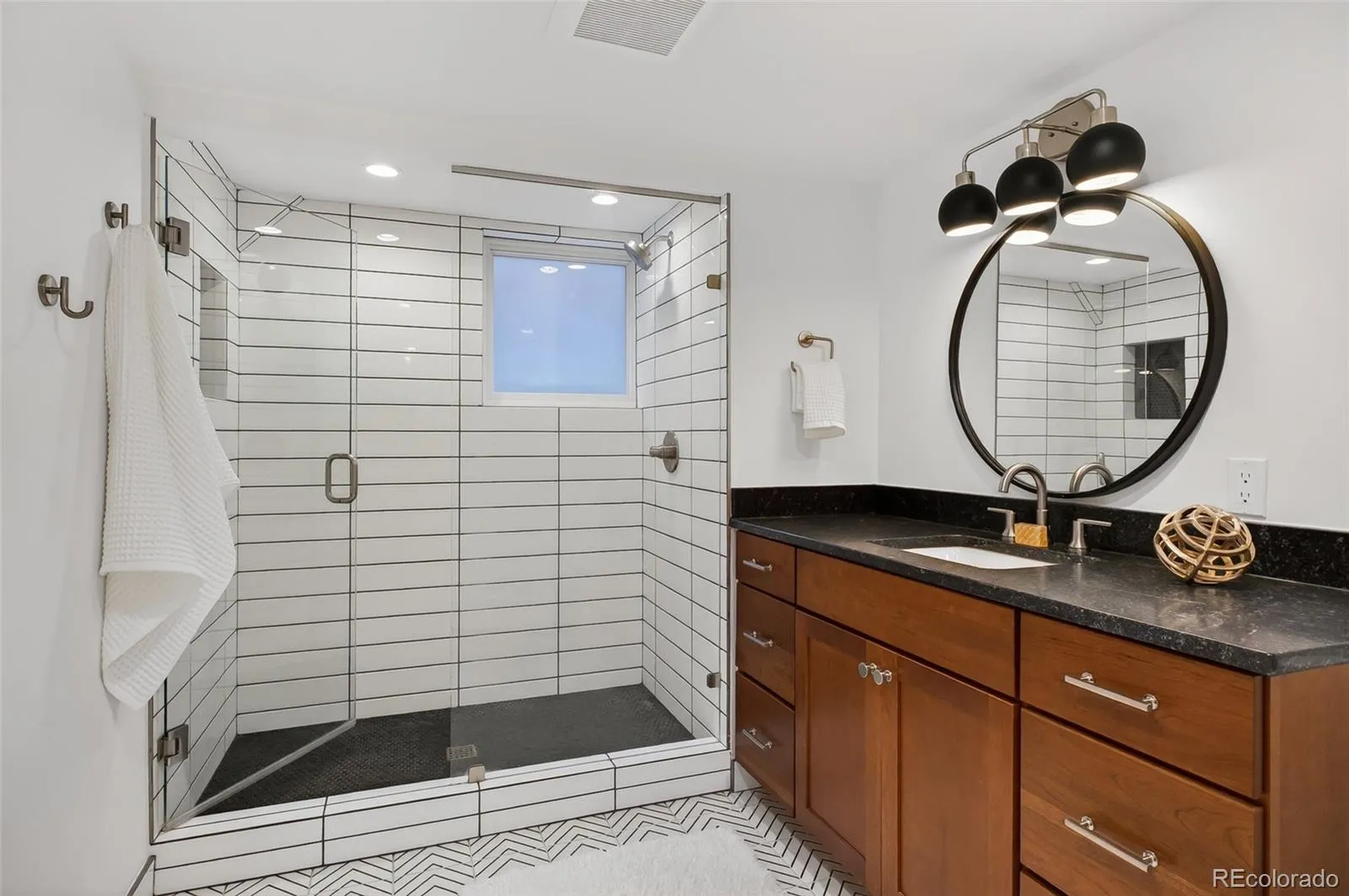 3351 W 36th Avenue Denver CO 80211 MLS #REC3051131 05052026132556 1600 31