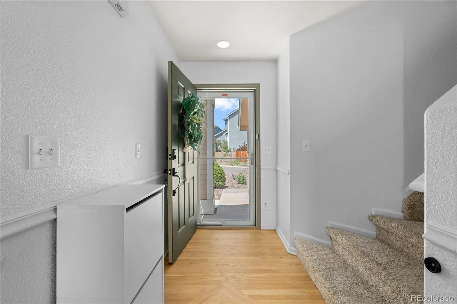 5350 S Picadilly Court Aurora CO 80015 | MLS #REC3051189 08042026153630 1600 1