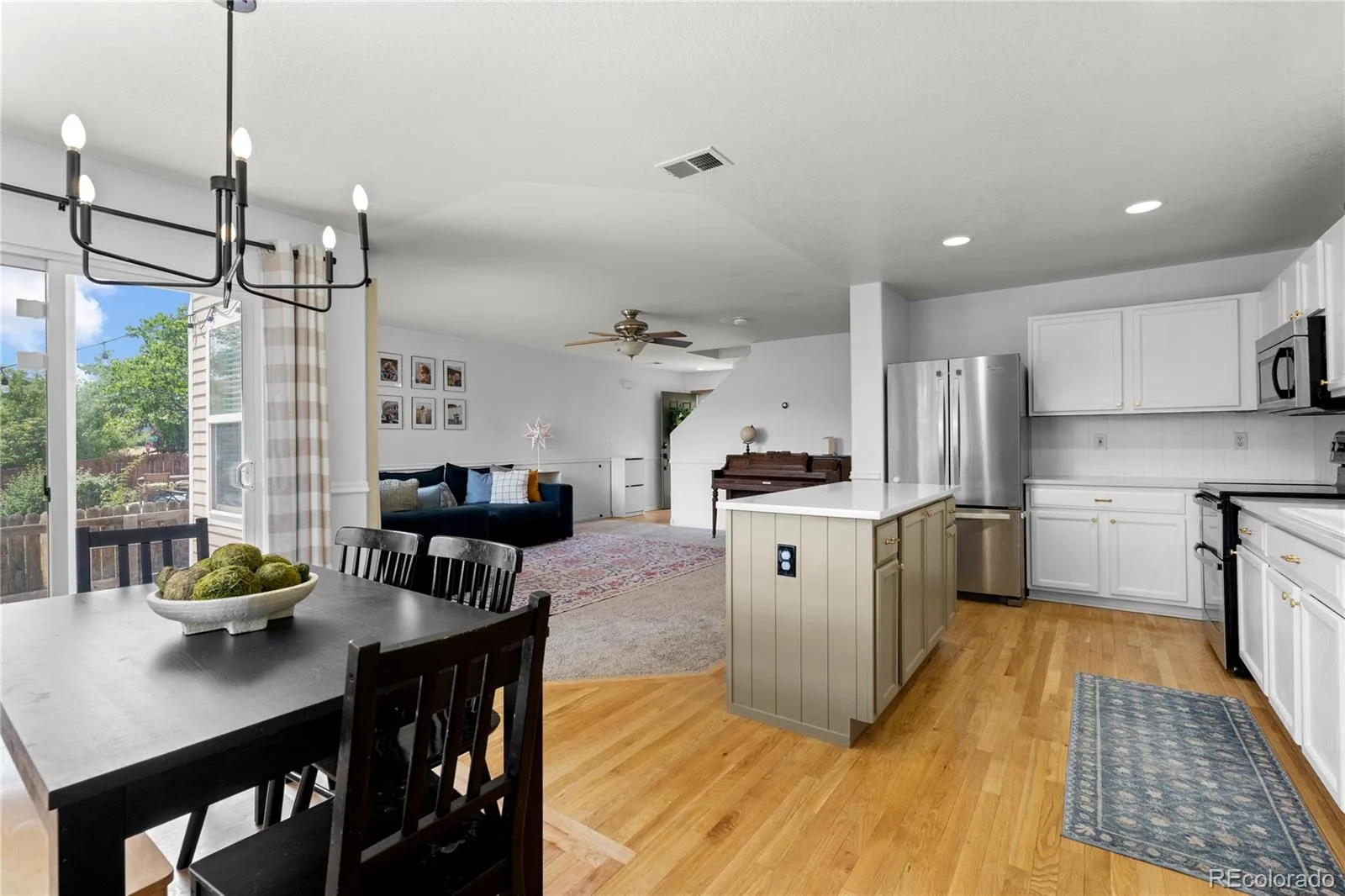 5350 S Picadilly Court Aurora CO 80015 | MLS #REC3051189 08042026153630 1600 11