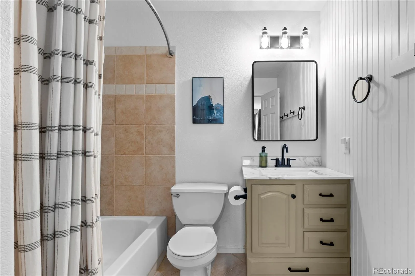 5350 S Picadilly Court Aurora CO 80015 | MLS #REC3051189 08042026153630 1600 17