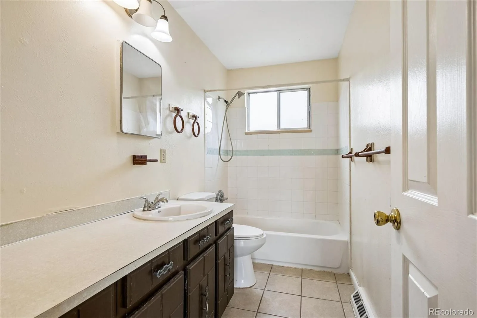 951-953 S Yarrow Street Lakewood CO 80226 | MLS #REC3054573 08072026165355 1600 10