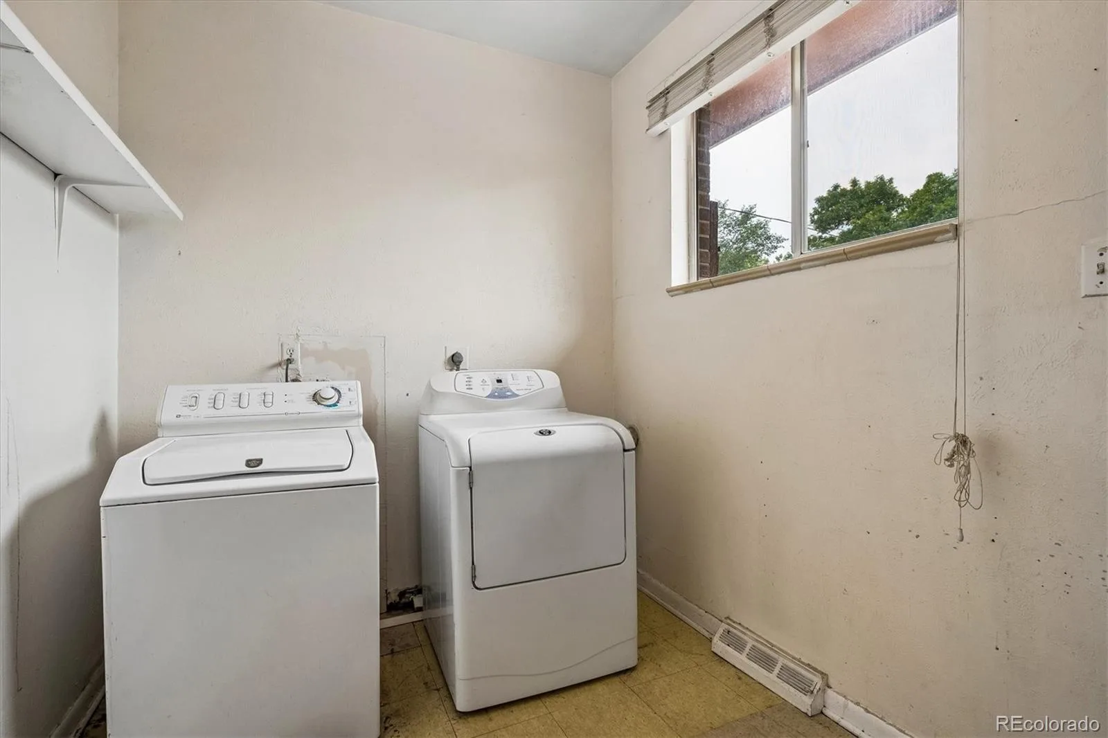 951-953 S Yarrow Street Lakewood CO 80226 | MLS #REC3054573 08072026165355 1600 15