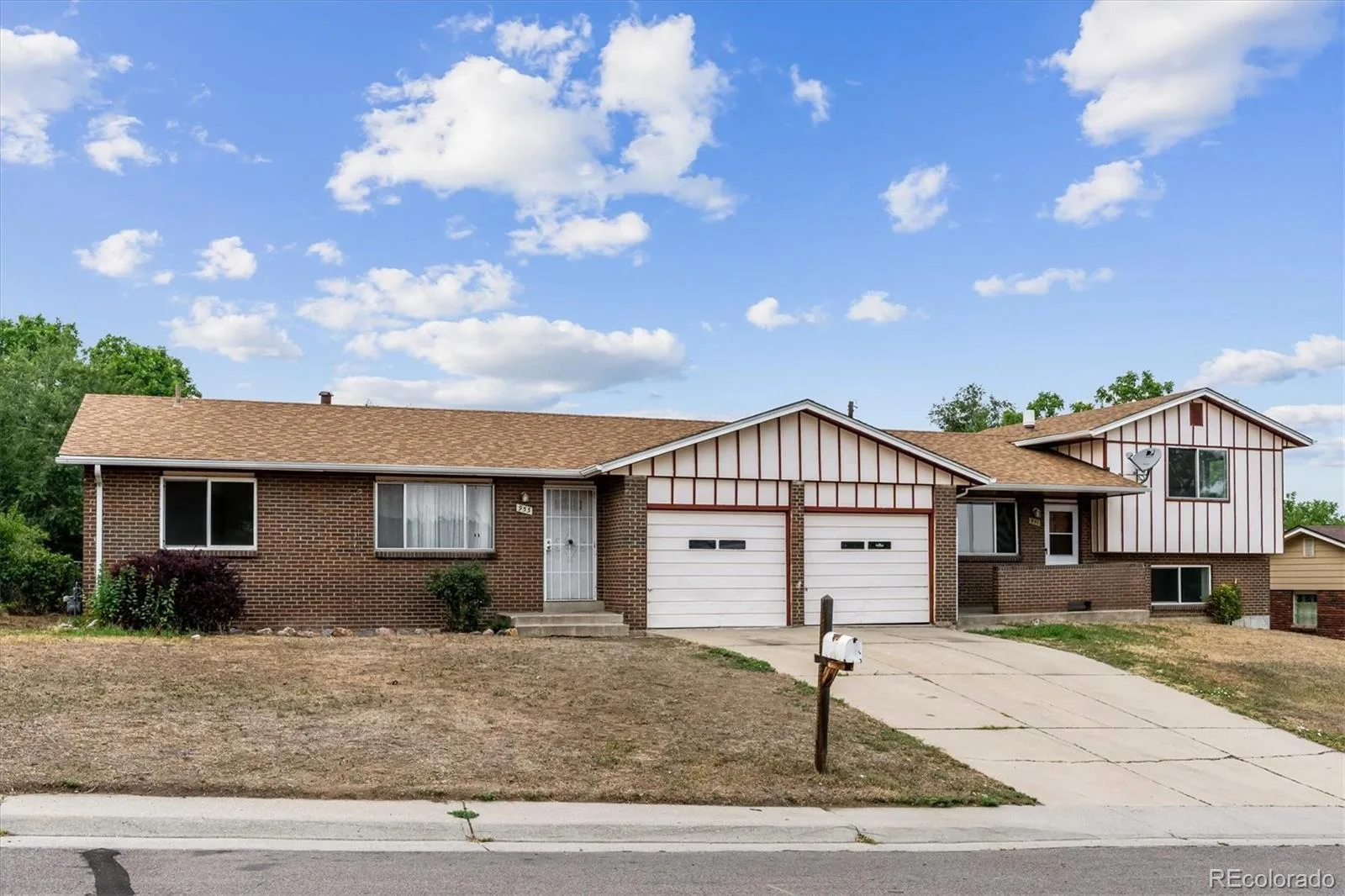951-953 S Yarrow Street Lakewood CO 80226 | MLS #REC3054573 08072026165355 1600 25