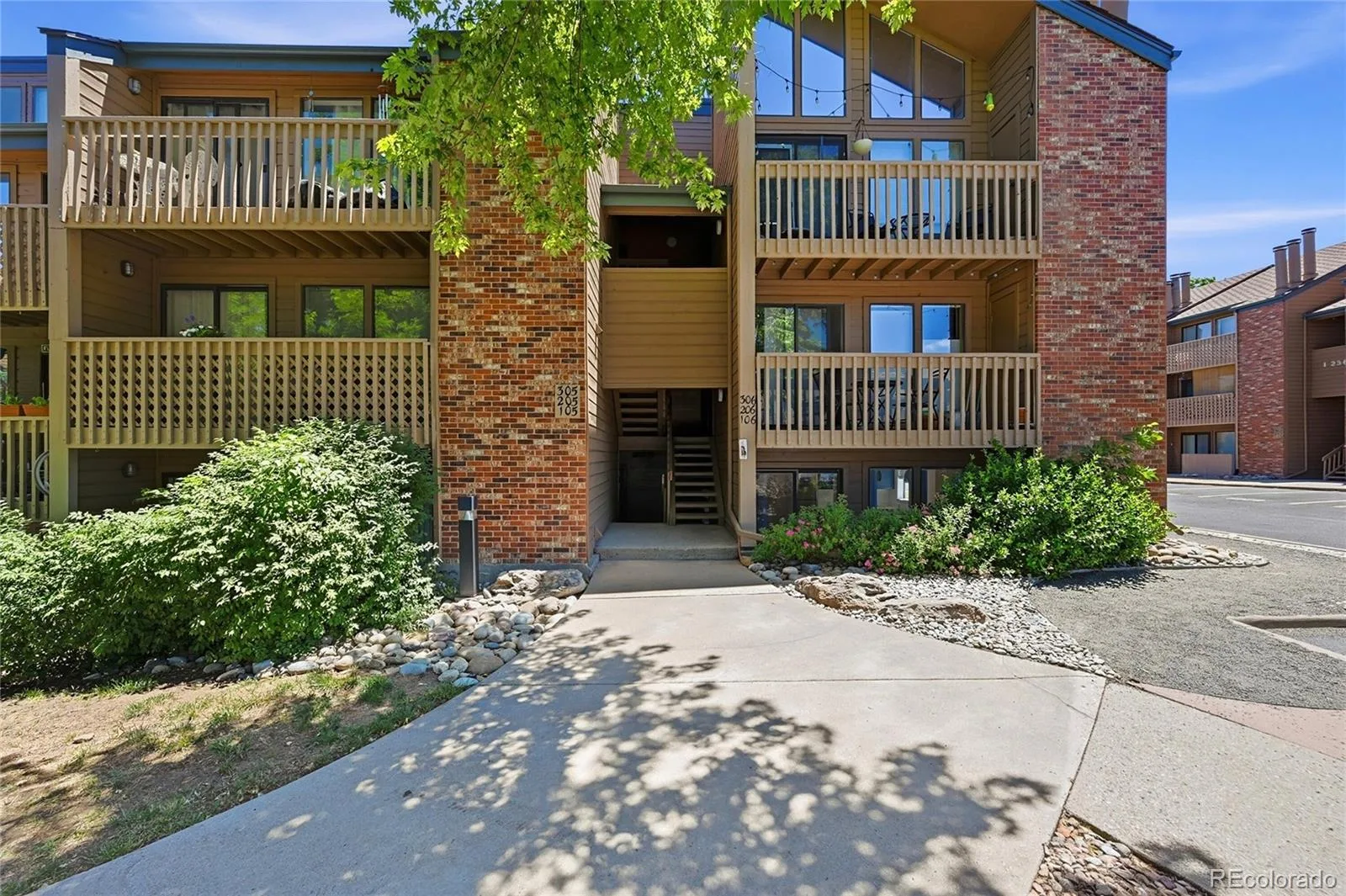 12364 W Nevada Place #106 Lakewood CO 80228 | MLS #REC3054986 08142026200509 1600 2