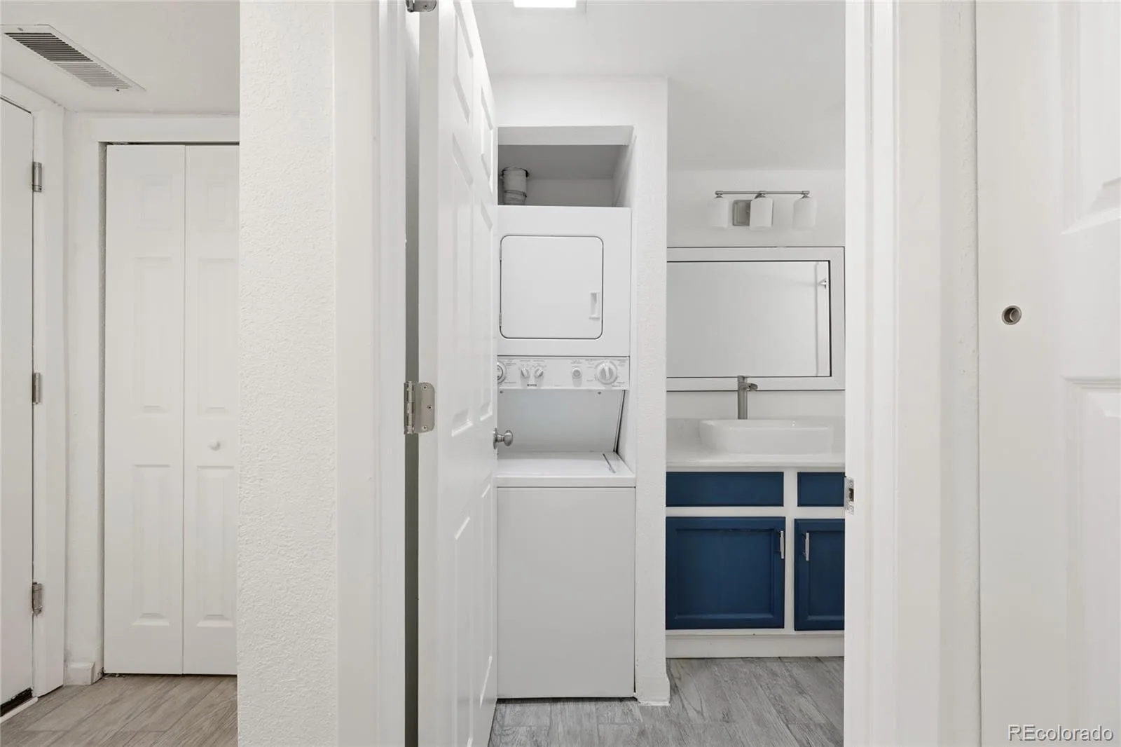 12364 W Nevada Place #106 Lakewood CO 80228 | MLS #REC3054986 08142026200509 1600 8