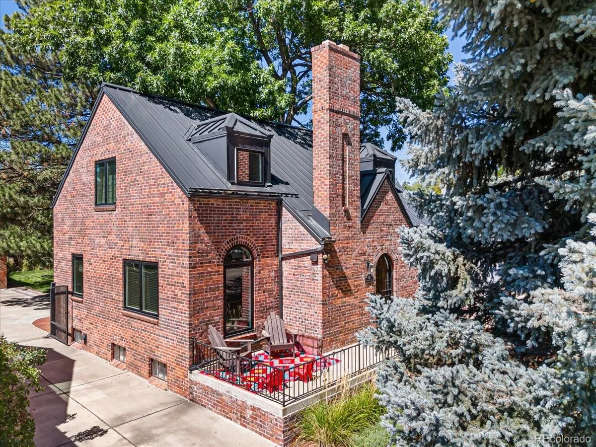 1533 N Oneida Street Denver CO 80220 | MLS #REC3055317 09232026085648 1200 2