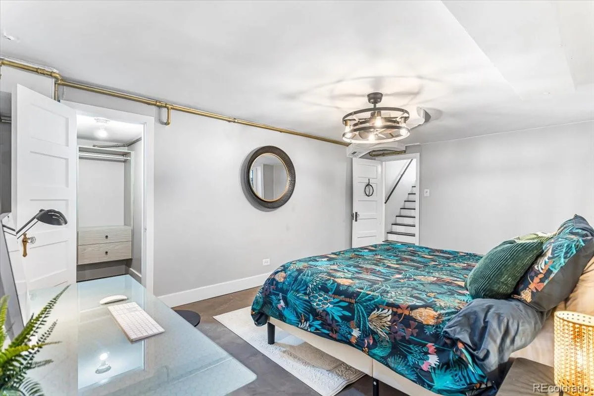 1533 N Oneida Street Denver CO 80220 | MLS #REC3055317 09232026085648 1200 28