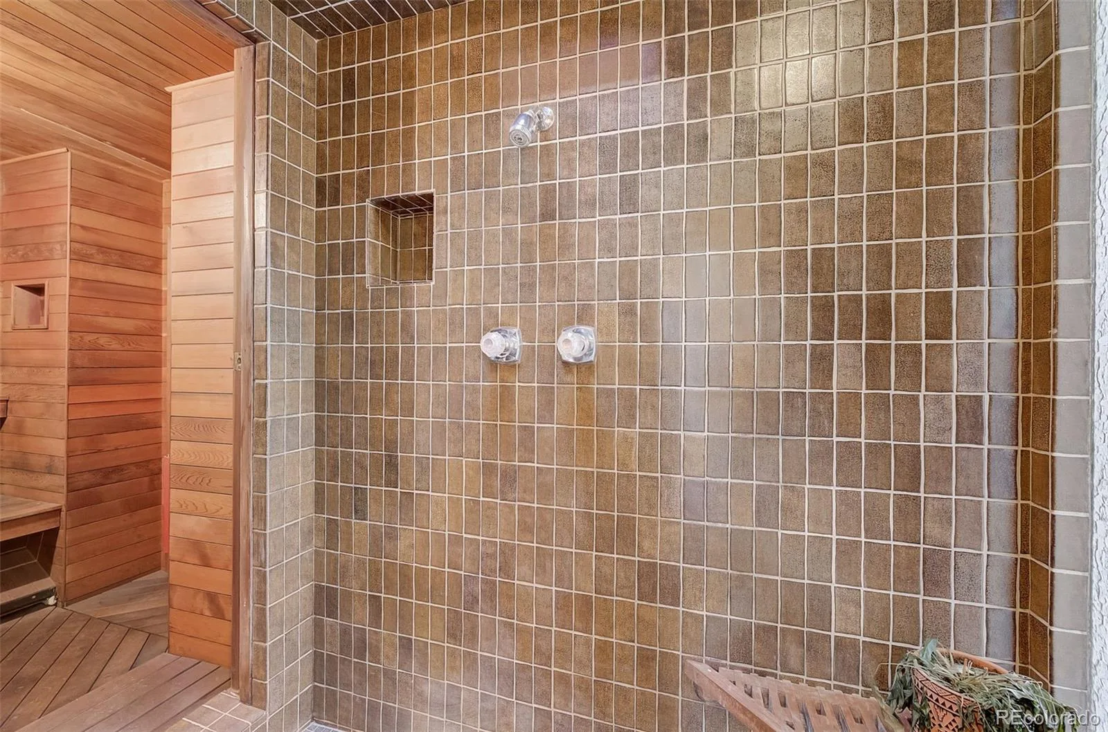 1333 S Eudora Street Denver CO 80222 | MLS #REC2006757 09052026191820 1600 32