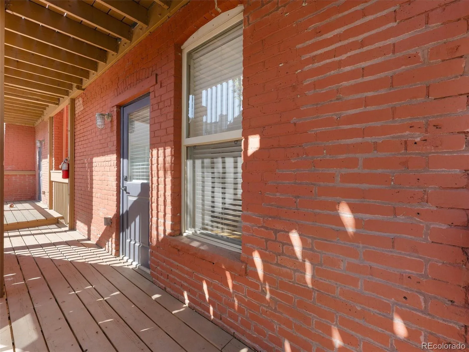 1610 N Humboldt Street #A Denver CO 80218 MLS #REC3057313 04232026175847 1600 26